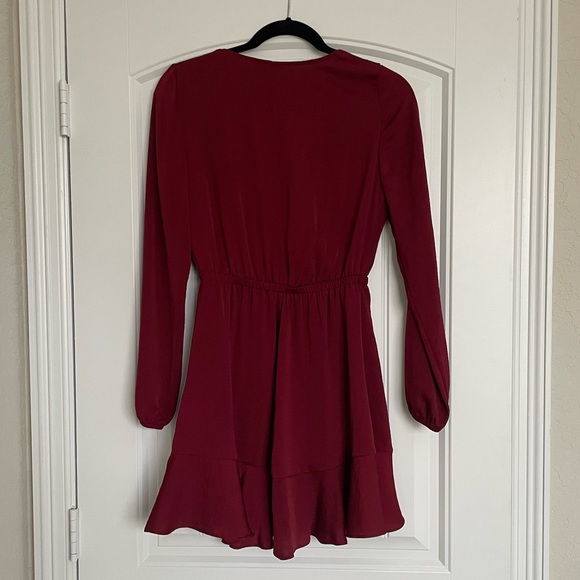 Express Ruffle Mini Dress - Picture 2 of 4